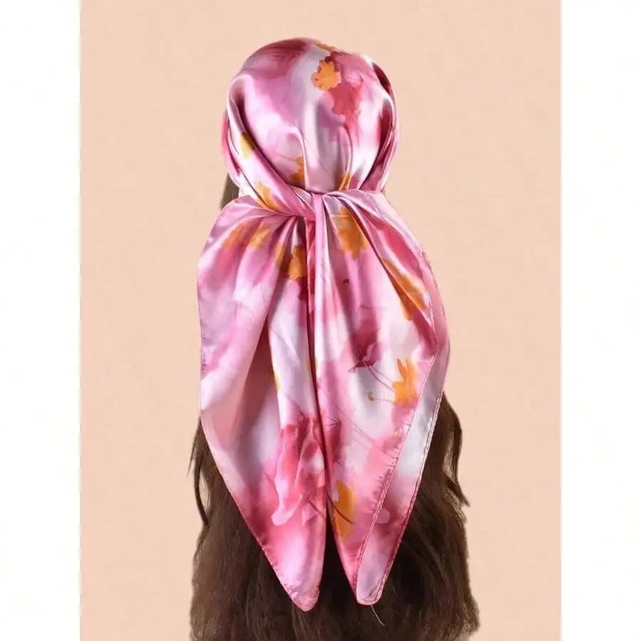 Women's satin scarf with lotus pattern print, chic and elegant, leisure scarf, sun protection, bandana, hair band, ideal to embellish your look for Valentine's Day.