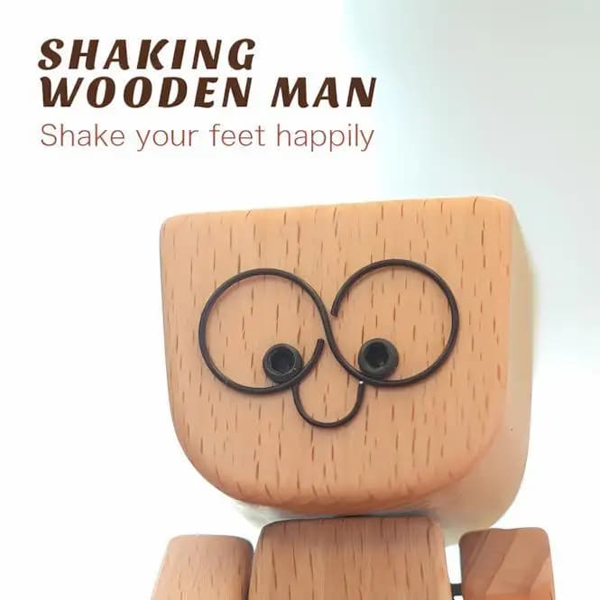 Diffusore di aromi per auto in legno fatto a mano con figura in legno per console per auto Robot oscillante per le gambe Scuotendo l'uomo Decorazione unica per presa d'aria automatica