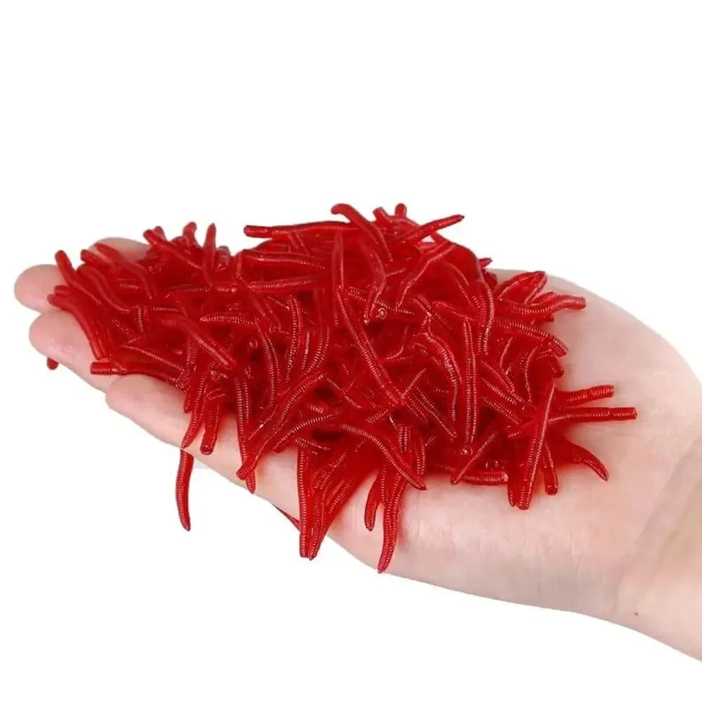 100pcs/Bottle Realistic Tackle Soft Lure Bass Bream Bloodworm Fishing Lure Earthworm Worm Rubber Red Worms Baits Fishy Smell
