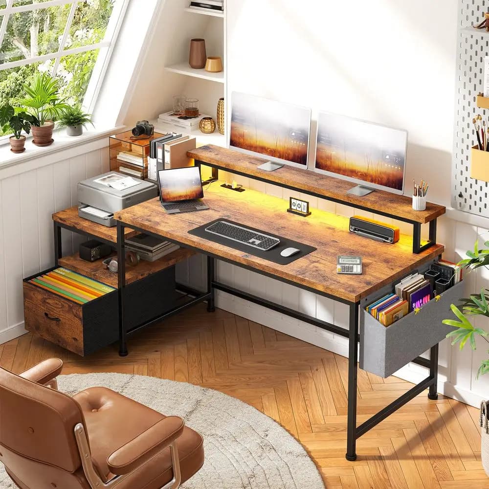 Scrivania per computer con supporto per monitor, scrivania da ufficio con luci LED e prese di corrente, scrivania da gaming con cassetti e ripiano per stampante, scrivania per scrittura