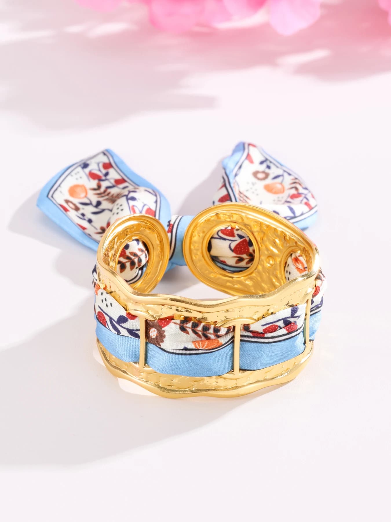 Exaggerated Luxury Silk Cuff Bracelet for Women,Silver/Gold Color Metal Silk Scarf Open Bracelets,Retro Jewelry Gift