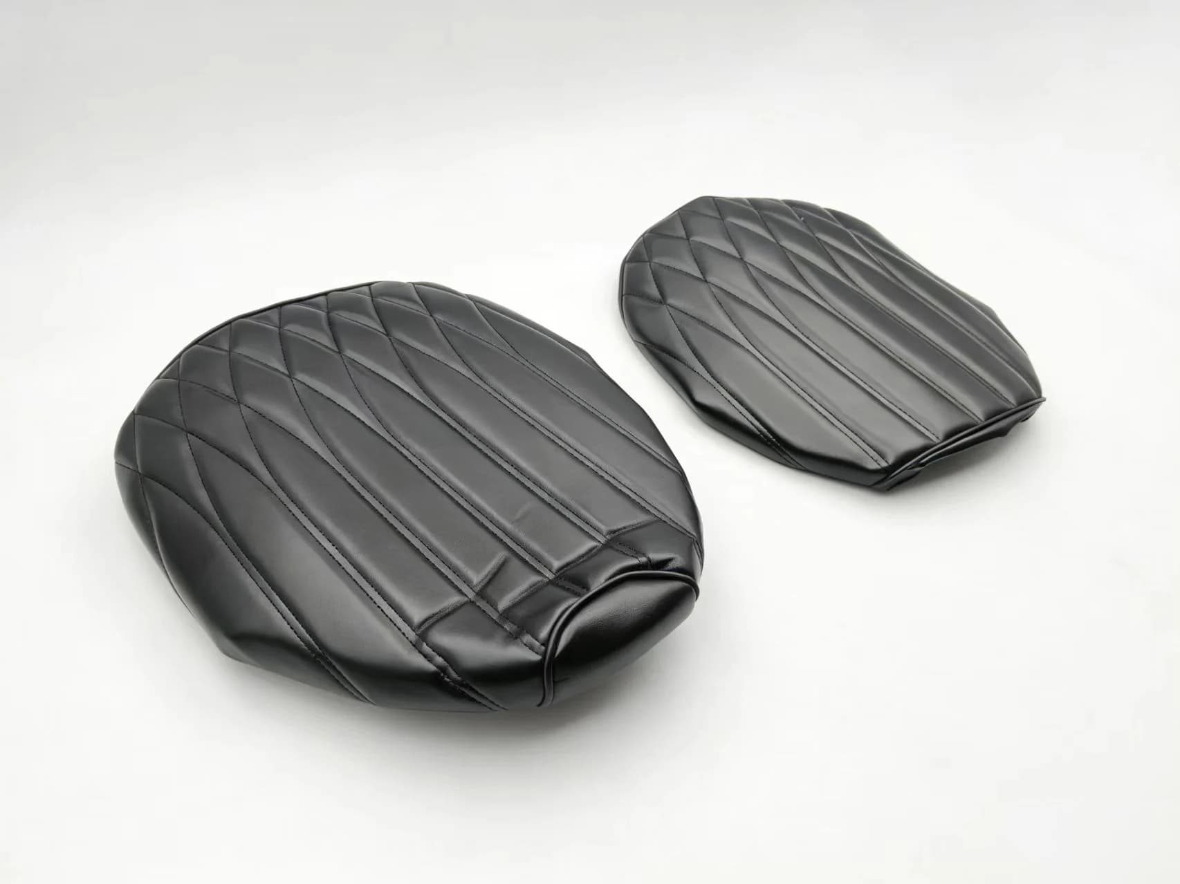 Cuscino del sedile per moto, comoda fodera per sedile in gel, fodera per cuscino del sedile, adatta per Honda Cub Cc100 Cross Cub Fodera per cuscino del sedile in pelle per divano ispessito modificato