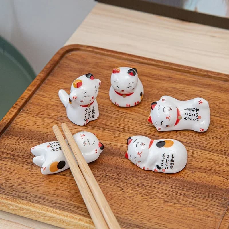1 pz Bacchette in ceramica per gatti fortunati giapponesi Resto Porta bacchette per gatti fortunati Rastrelliere Decorazioni giapponesi per la cucina di casa dell'hotel