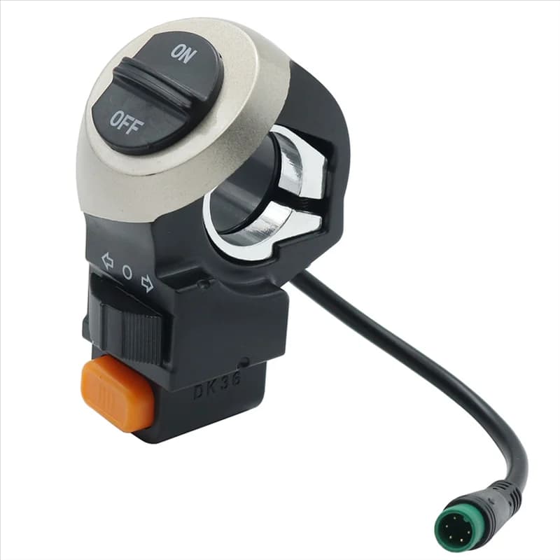 Y31A Interruttore per bici elettrica 3 in 1 Scooter elettrico Lampada anteriore Segnale clacson Indicatore di direzione Pulsante on/off Interruttore della luce per bicicletta elettrica