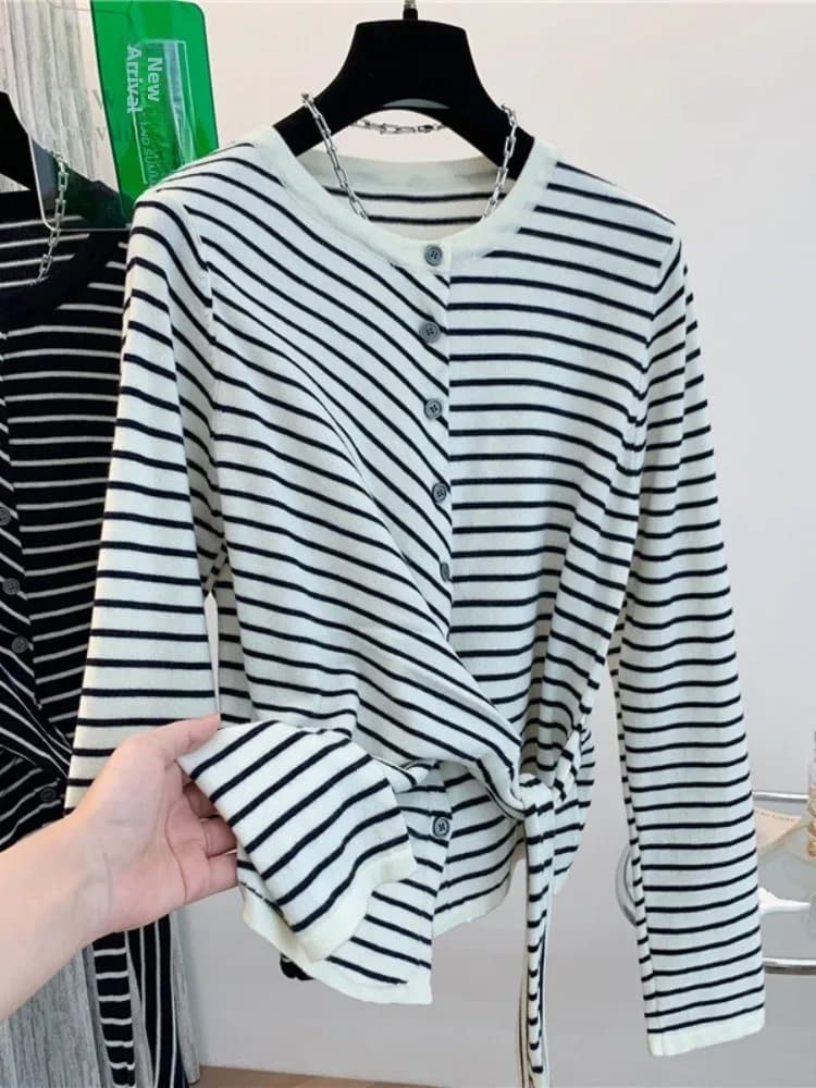 Irregular Color Block Striped Knitwear Long Sleeve Women's Autumn Design Soft round Neck Belted Waist Sweater Top