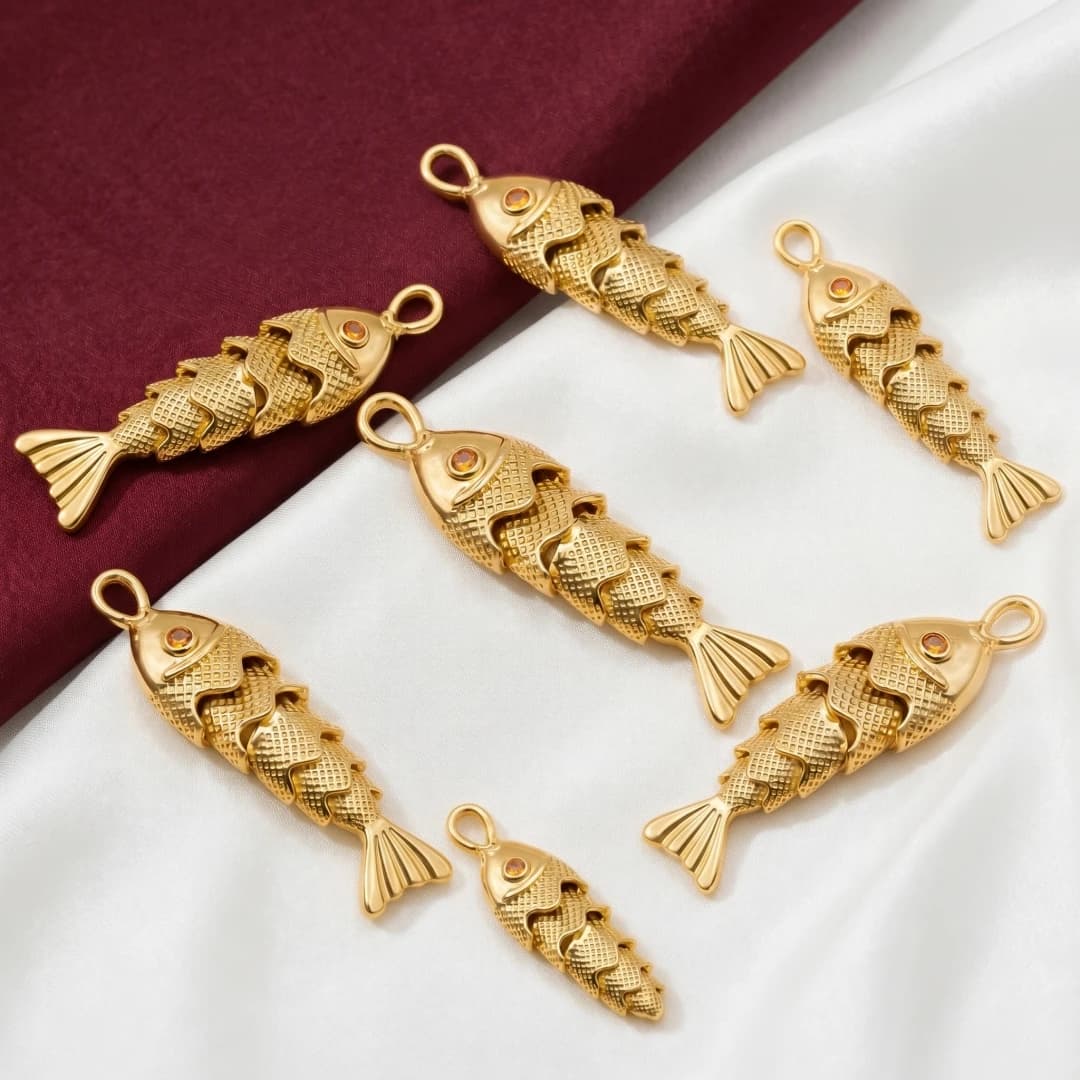 2pcs 18K Gold Brass Ocean Jewelry Pendants Multicolor Fish Animal Movable Cubic Zirconia Charms For DIY Necklace Making