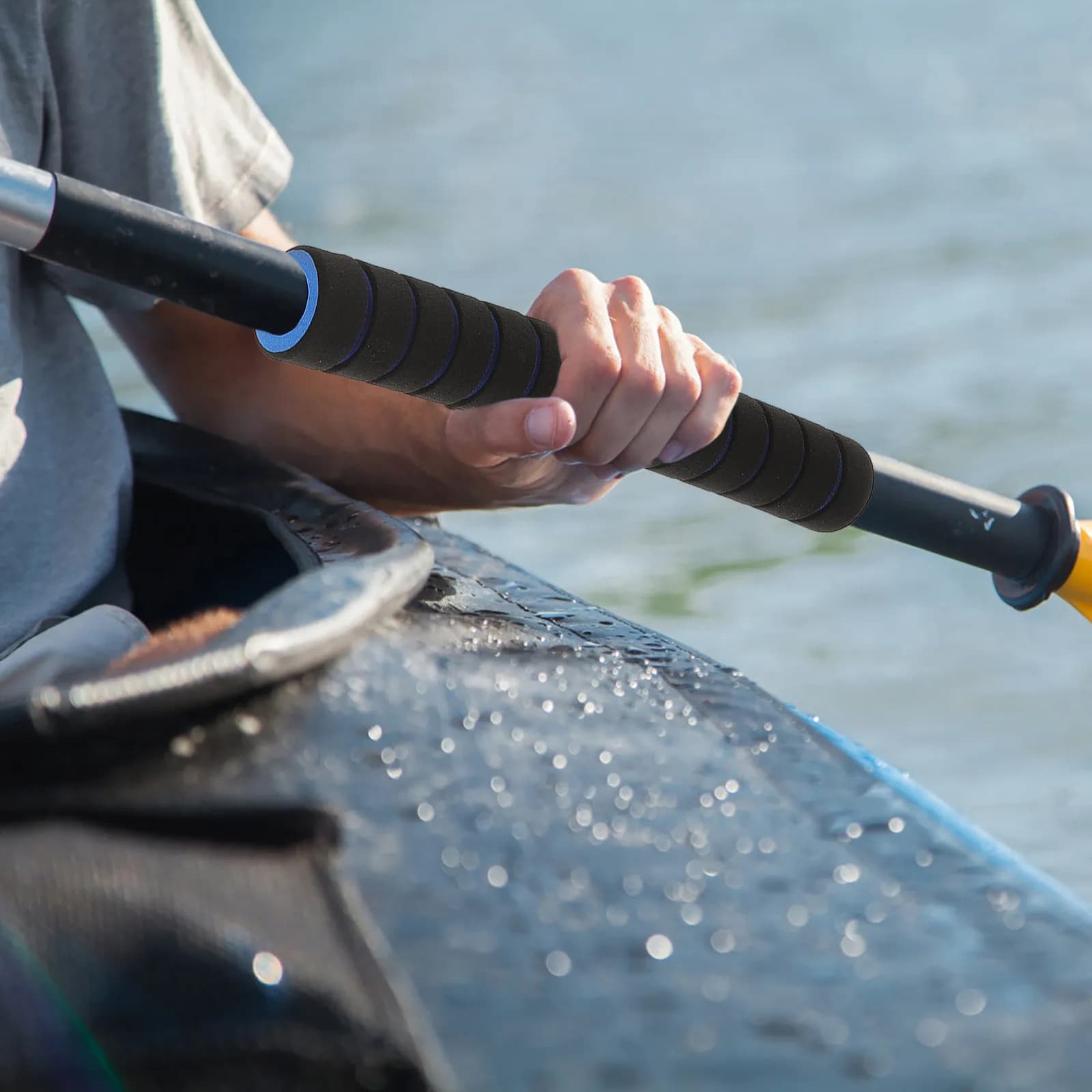 2 Paia di Copripagaie Antiscivolo per Kayak, Protezioni in Spugna, Impugnatura Confortevole, Protezione per le Mani, Guaine in Schiuma per Manici di Pagaie da Kayak