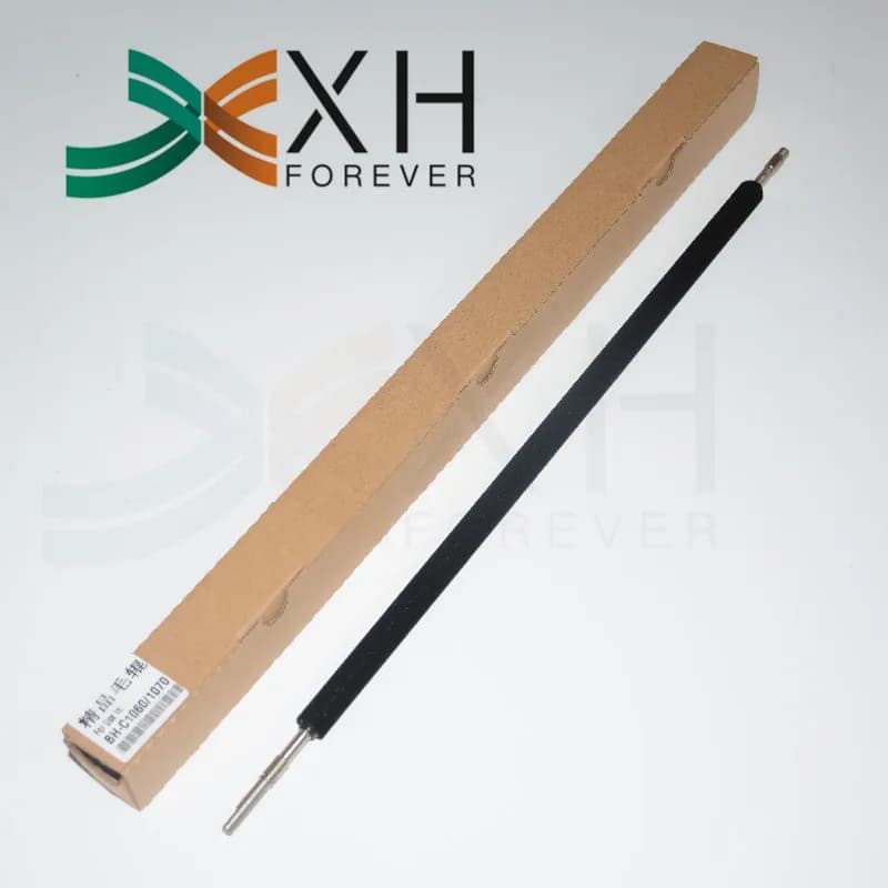 1 pezzo. Spazzola a rullo per la pulizia del tamburo per Konica Minolta C1060, C1070, C2060, C3060, C3070, C1060L, C1070L, C2060L, C3060L, C3070L