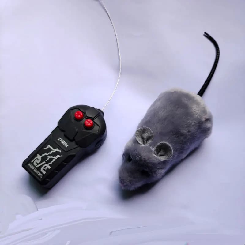 Nuova simulazione telecomando elettrico piccolo mouse mouse con imballaggio guscio a bolla gatto divertente giocattolo divertente mouse da divertimento