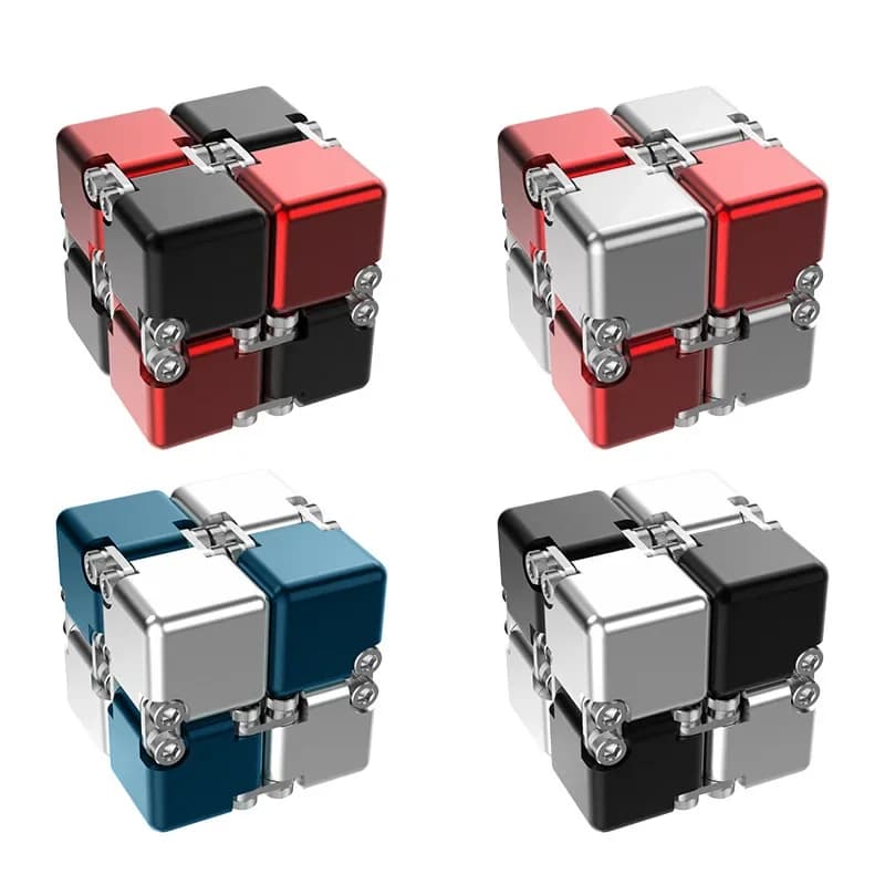 Cubo infinito in metallo antistress Cubo magico fai-da-te Nuovo smontato assemblato Blocco agitarsi Giocattoli per adulti Bambini Anti ansia