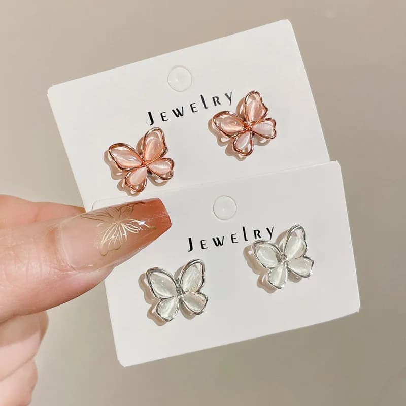 Orecchini a clip magnetici a forma di farfalla in stile coreano per donna, senza foro, senza piercing, con opale e zirconi, idea regalo per ragazze.