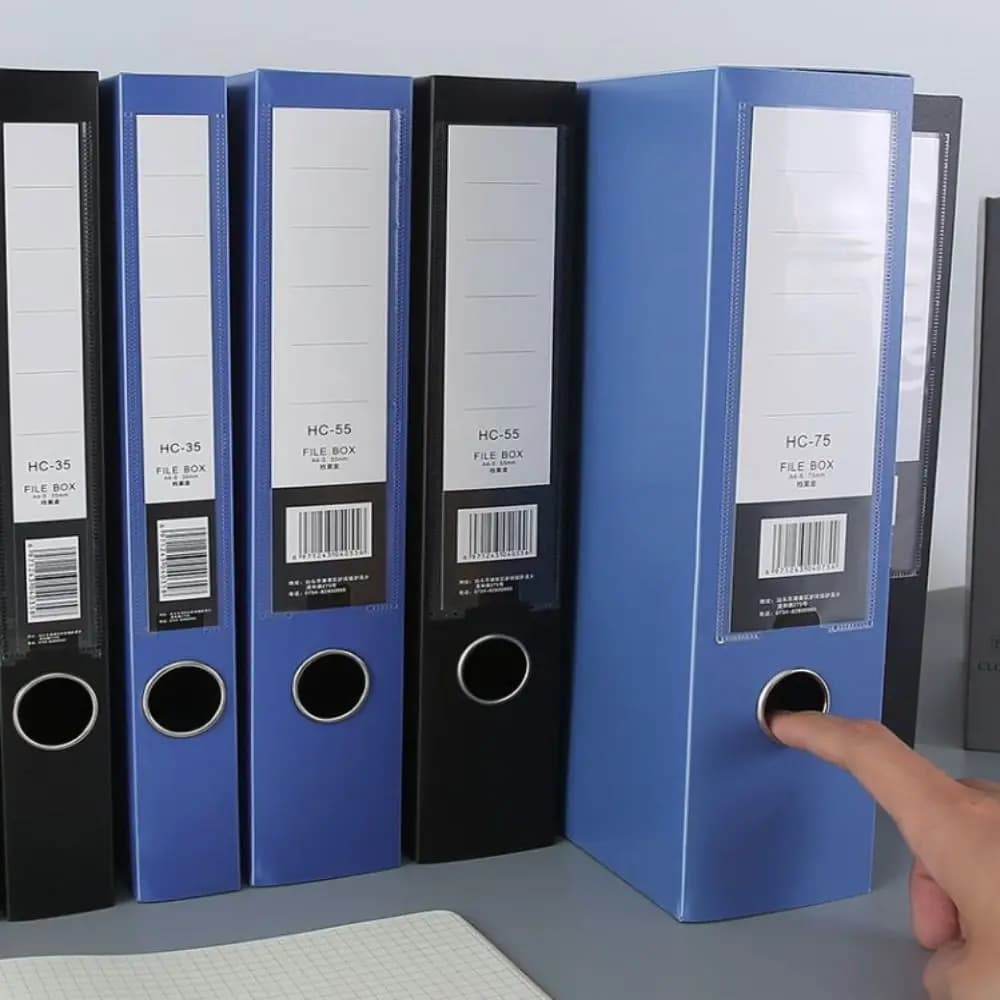 Organizzatore di file Cartella di file A4 blu nero Scatola di immagazzinaggio di carta in plastica PP addensata Custodia per documenti antipolvere per ufficio