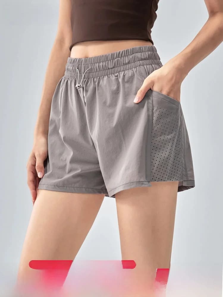 Pantaloncini Sportivi da Donna a Rapida Asciugatura, Comodi e Casual per Corsa, Allenamento, Yoga, Lunghezza Tre Quarti, Estivi
