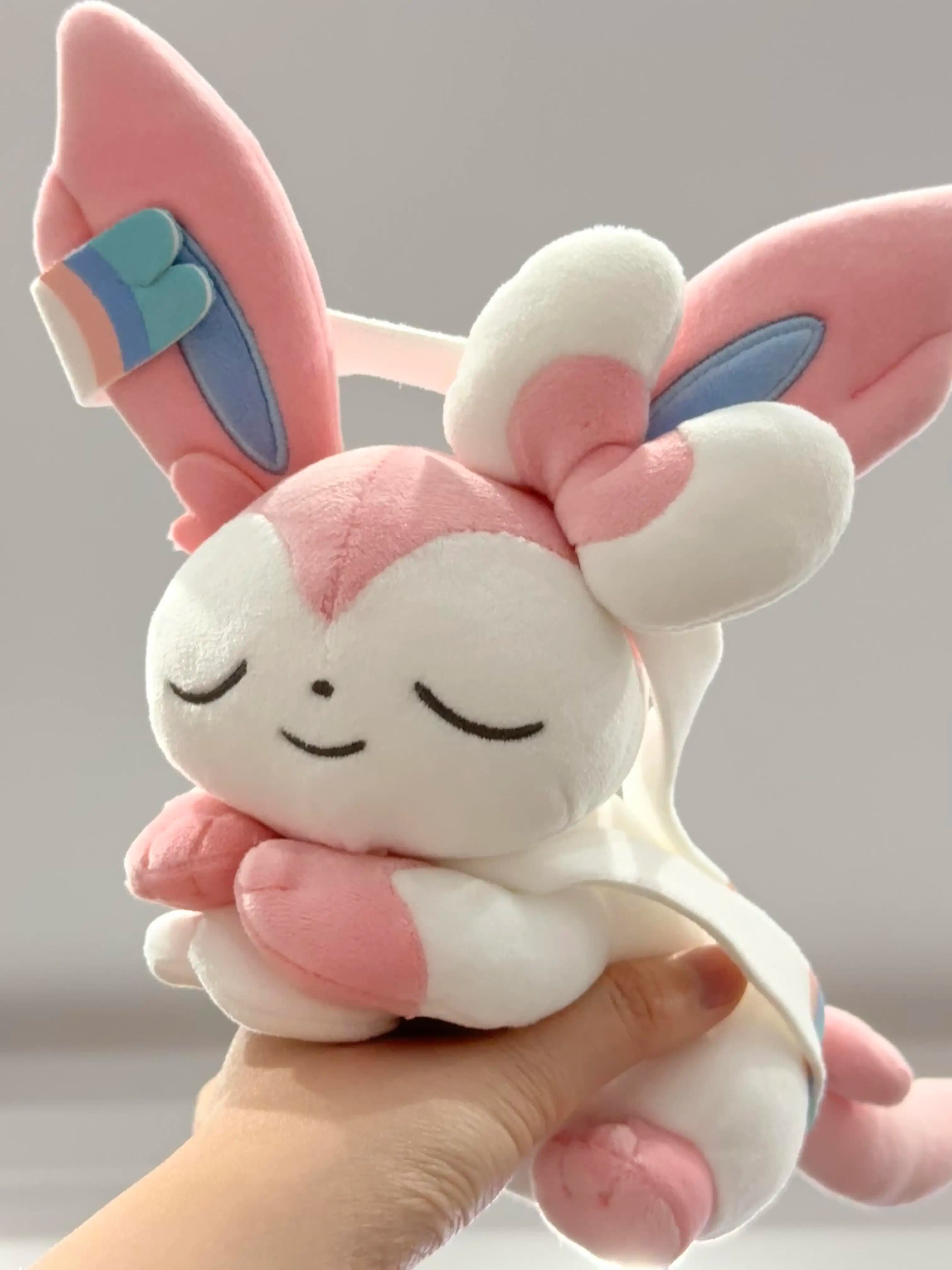 Carino Sylveon Peluche bambola Pokemon Pikachu Sleeping Series Glaceon Leafeon Gengar Peluche Charizard Sprigatito Piplup bambola di pezza