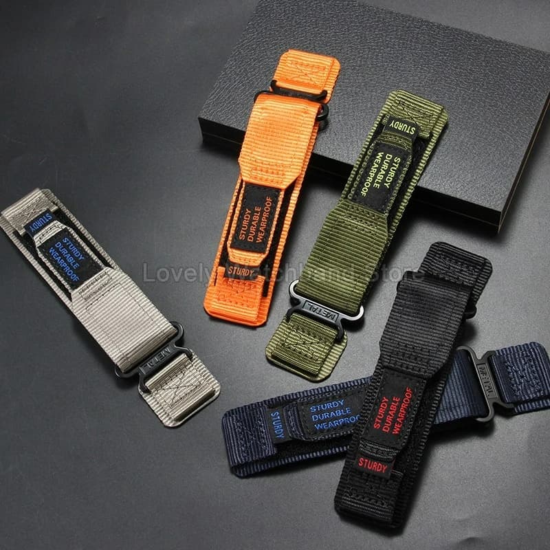 Cinturino per Apple Watch in Nylon Elastico Flessibile Anti-Strappo Leggero Stile Lettera con Velcro Traspirante 20 22mm