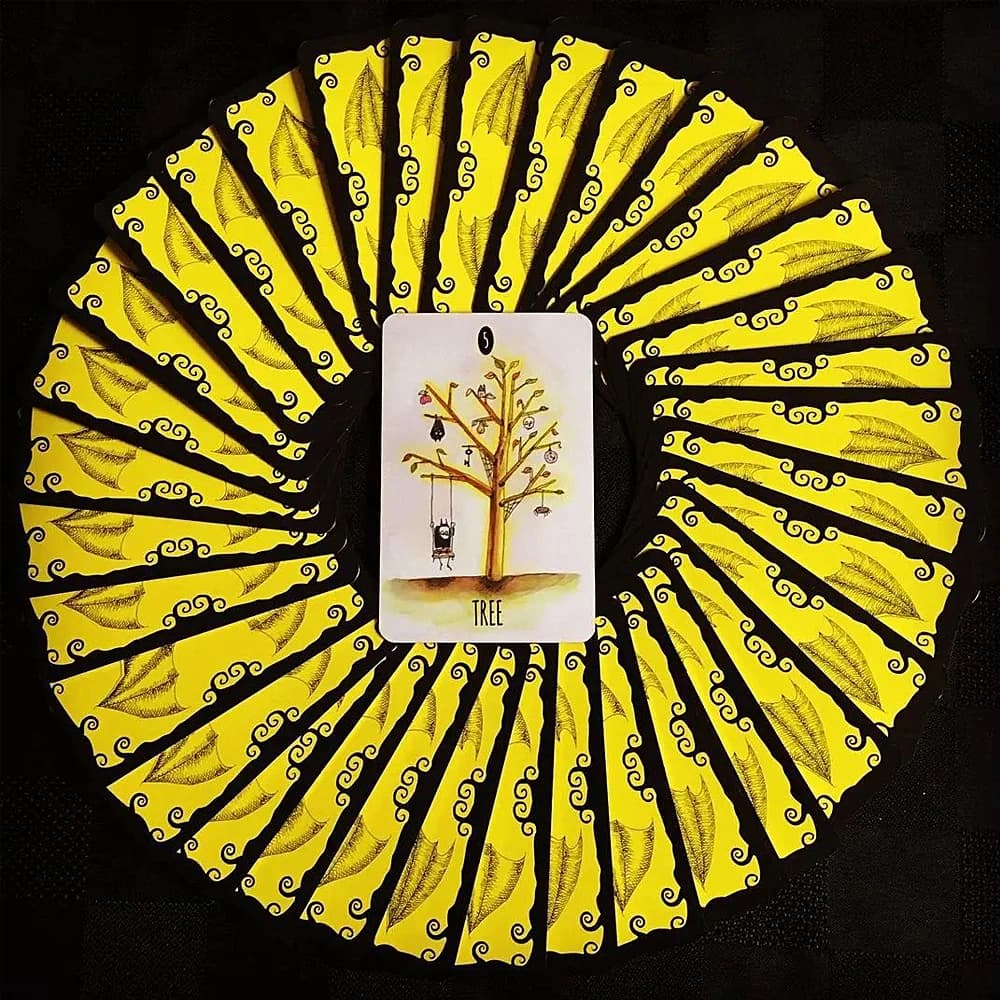 Shadowland Lenormand 9*6 cm: Un viaggio di 36 carte nelle ombre e nella luce | Mazzo di Carte Gotico Unico con Effetto Inchiostro e Acquerello, Doppio Rilievo