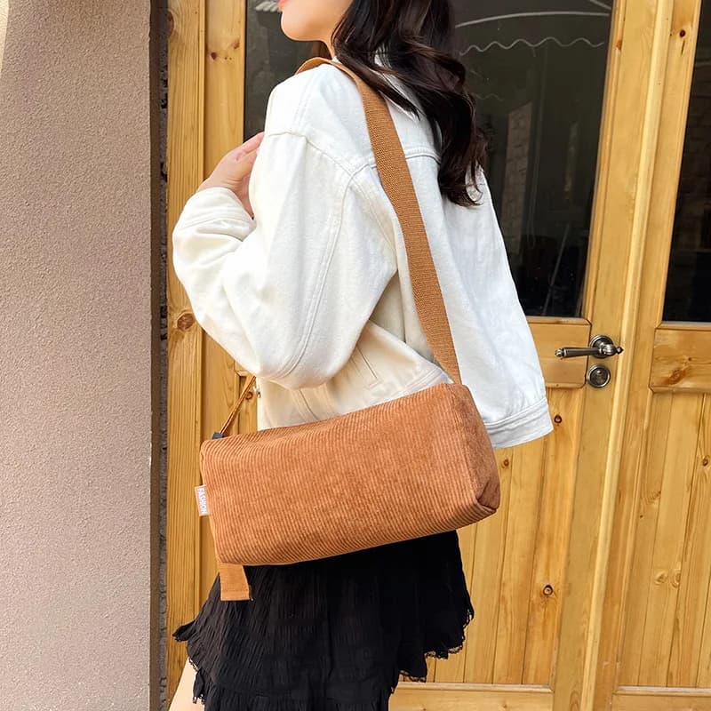 Borsa a tracolla a forma di cuscino in velluto a coste per donna, telefono cellulare, borsa per cosmetici, borsa per trucco da viaggio in velluto a coste per viaggiare