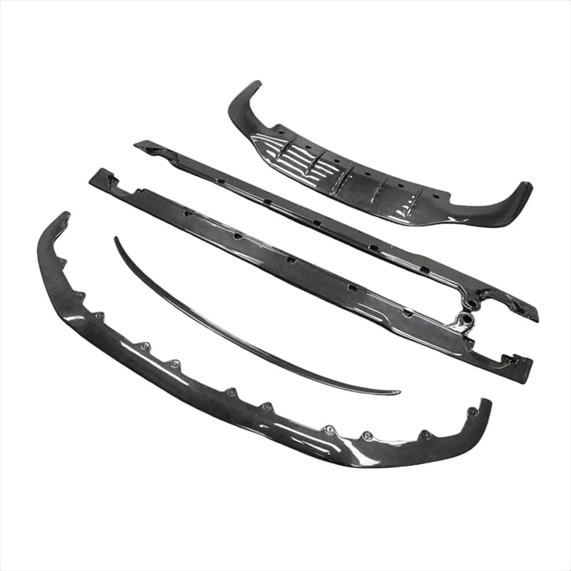 Kit Carrozzeria in Fibra di Carbonio Stile W12 per BENTLEY FLYING SPUR 2020: Paraurti Anteriore, Diffusore e Minigonne Laterali