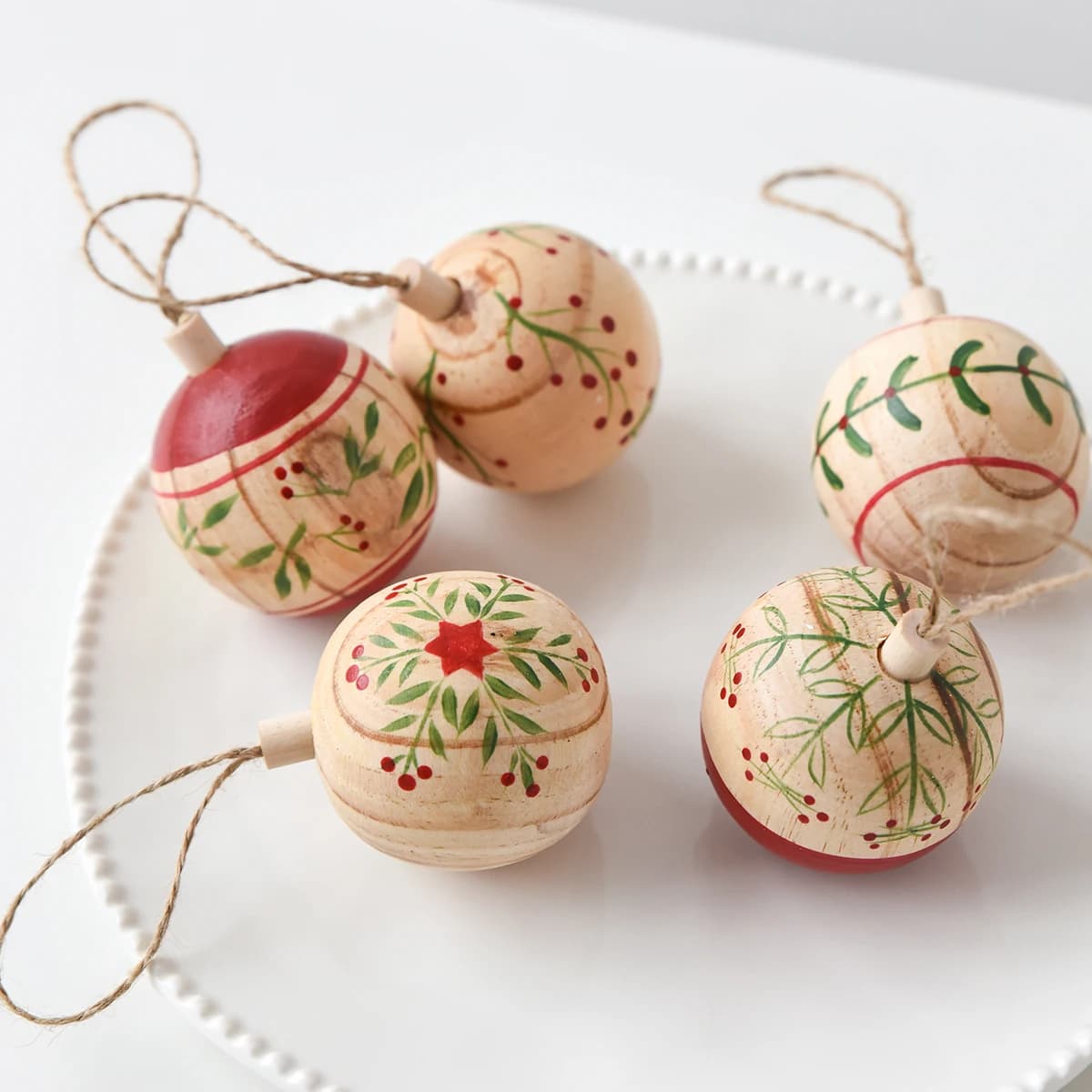 3 Pcs 6cm Wooden Christmas Ball Ornaments Xmas Tree Hanging Decorations Holiday Party Pendant for Home