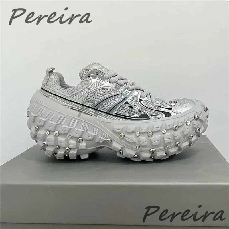 Rivet Thick Soled Casual Sneakers for Men Women Summer New Mesh Breathable Lace-Up Sports Shoes Street Style Hiking Couple Shoes