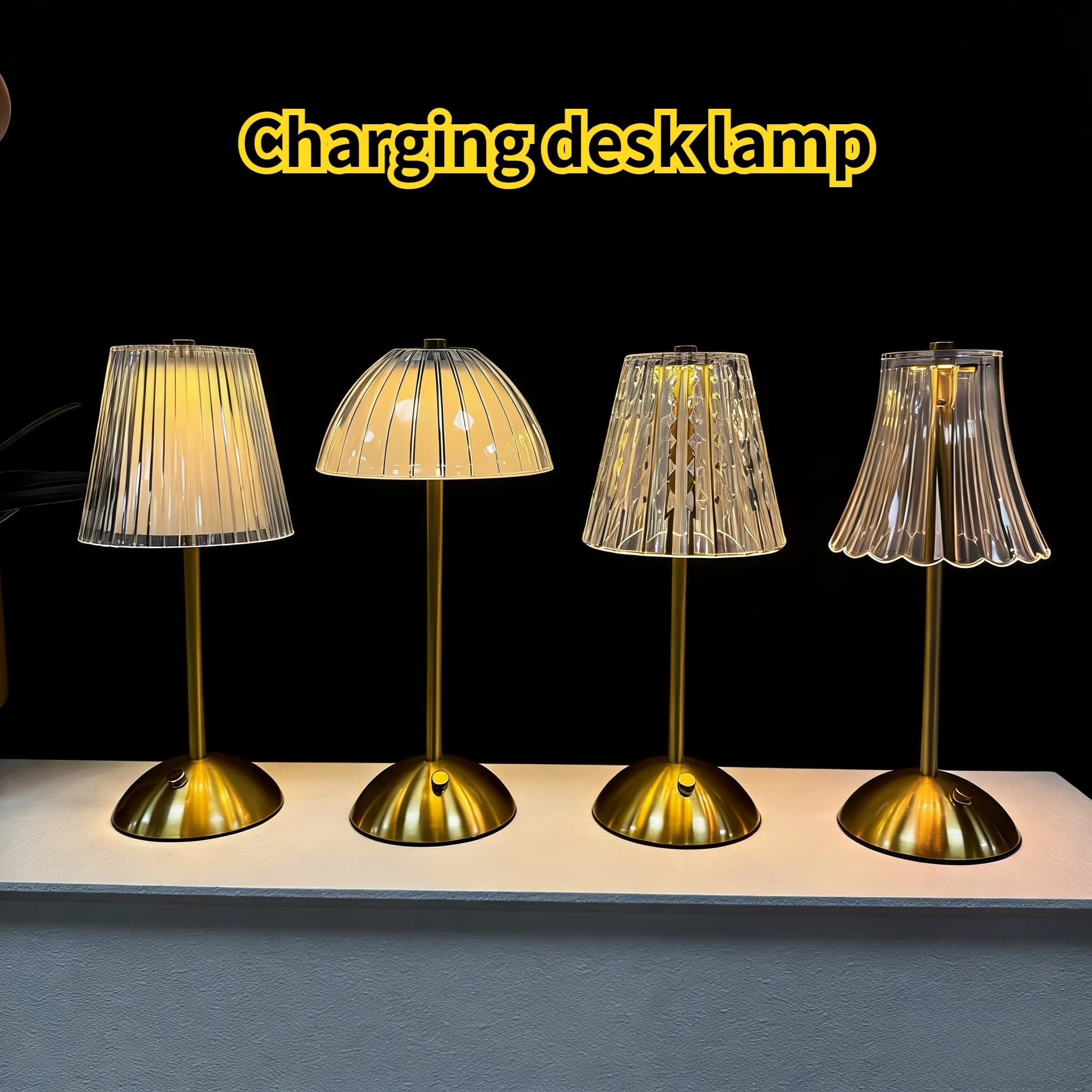 Lampada da Tavolo LED in Cristallo Ricaricabile con Sensore Touch, Tre Colori Regolabili, per Creare Atmosfera in Camera da Letto, Bar e Hotel