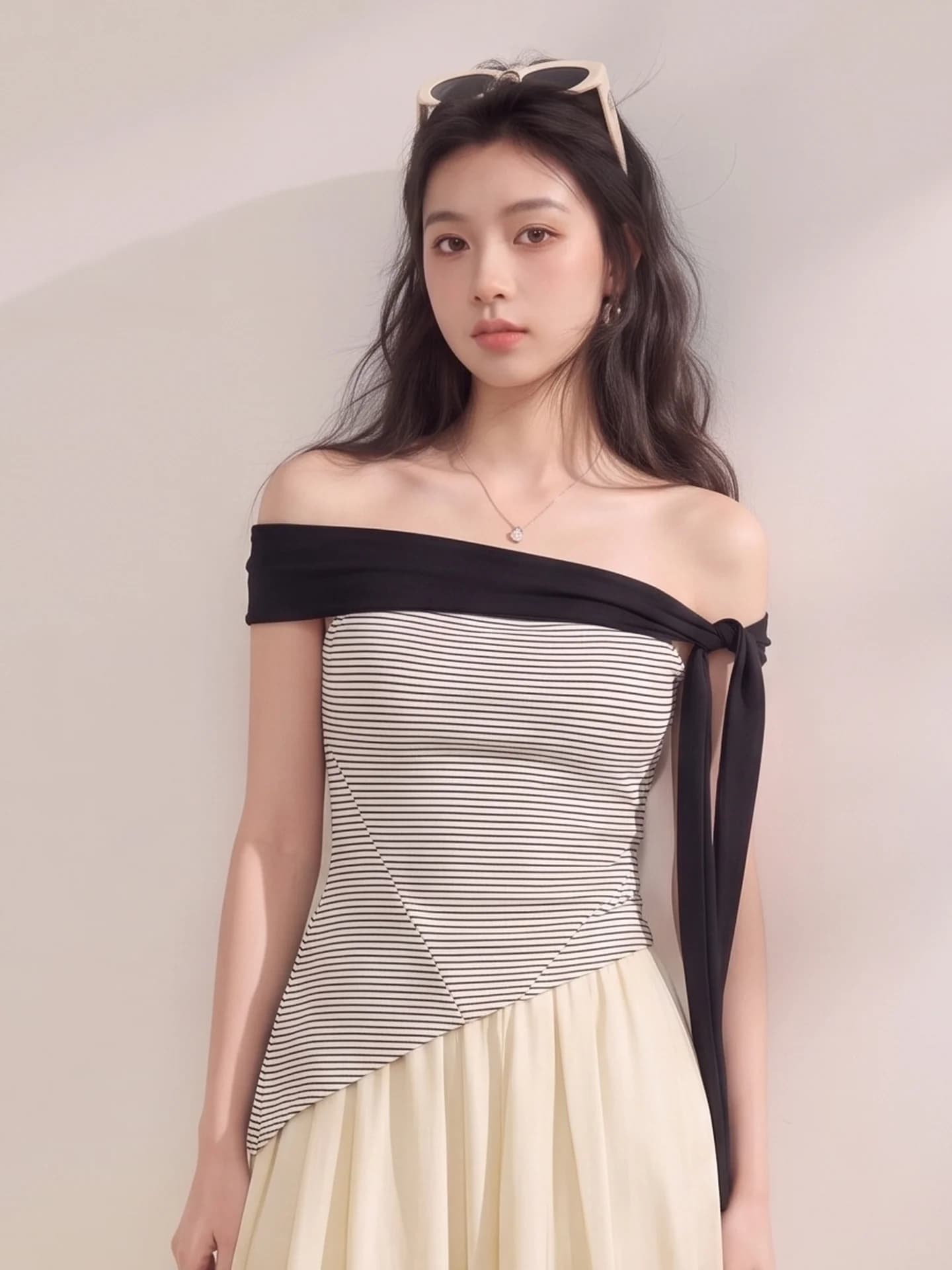 Summer New Style Women's Sleeveless T-shirt Irregular One-Shoulder Striped Slimming Top Breathable Skin-Friendly Casual Wear