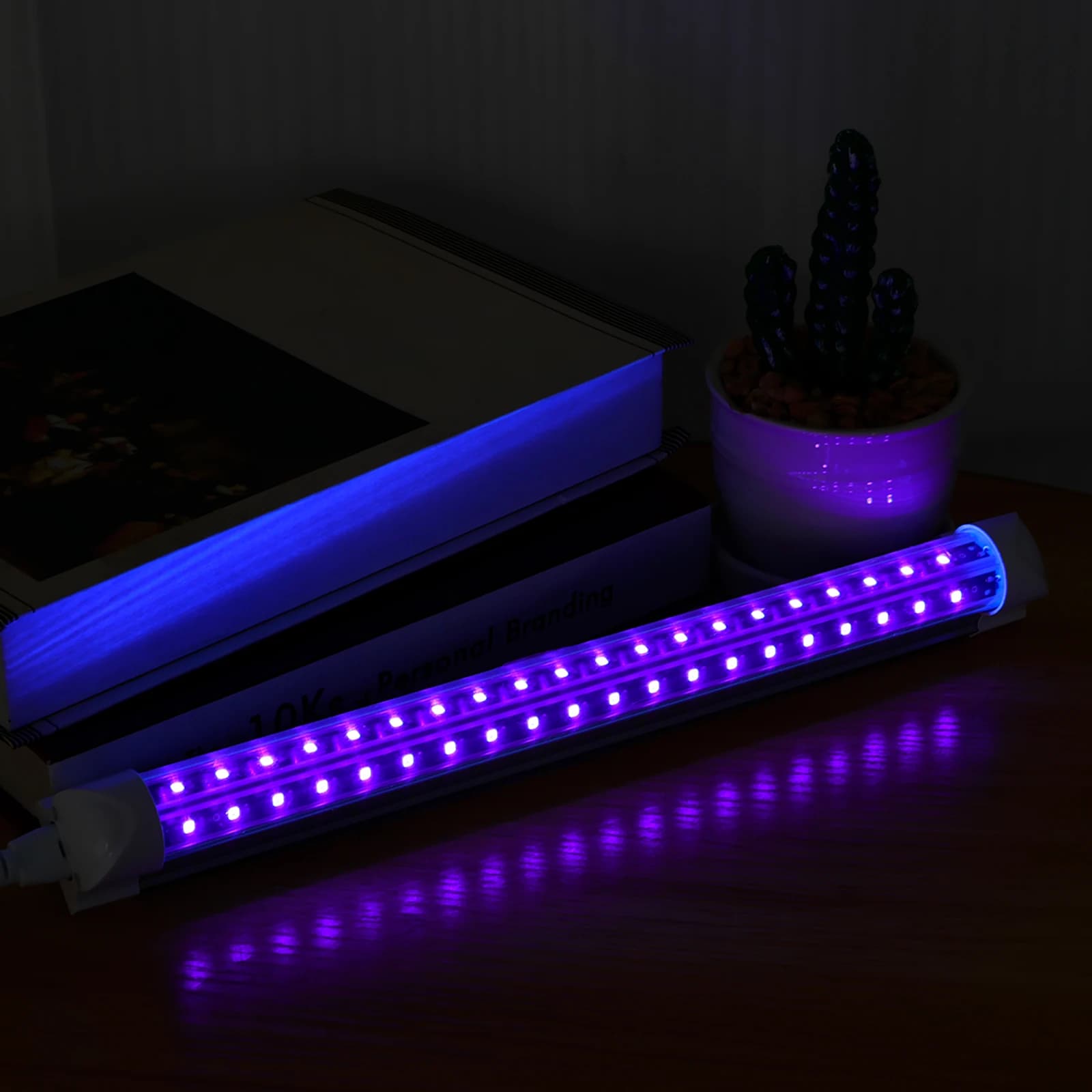 Striscia LED USB Portatile per Stanza, Barra Luminosa Viola 10W 40LED, Lampada per Feste e Decorazioni Disco