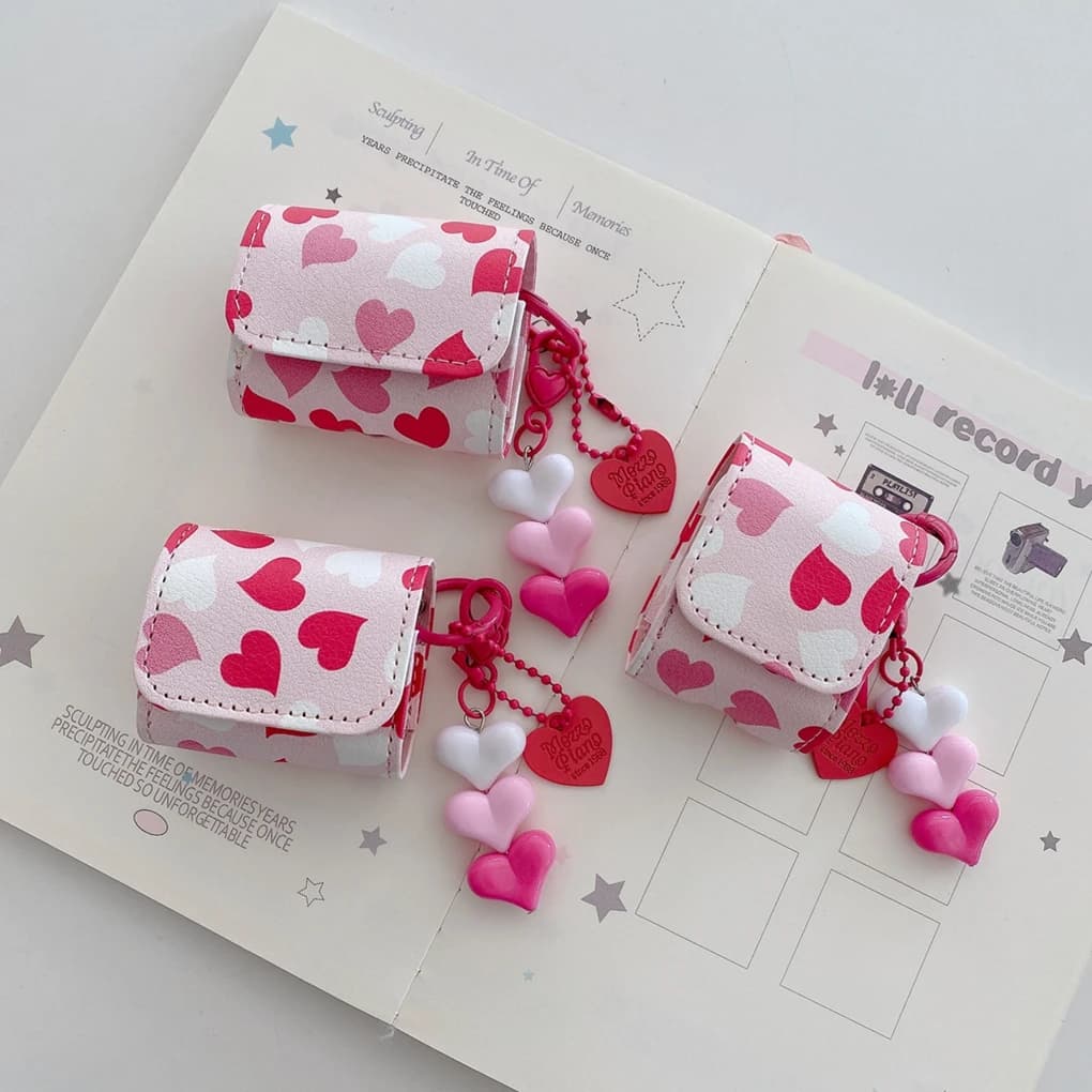 Y2K Sweet Girly Pink Gradient Love Heart Flip Faux Leather With Pendant Earphone Cover Case for AirPods 1 or 2 3 4 Pro 2 Pro 3