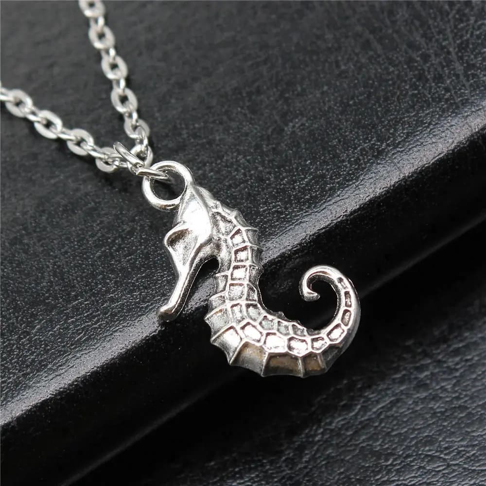 Vintage Marine Animal Pendant Necklace Alloy Mermaid Charm Necklaces Dolphin Jewelry Gift For Women For Making