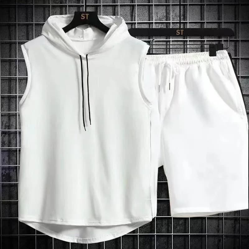 T-shirt e pantaloncini casual in due pezzi da uomo nuova estate 2025 set sportivo da uomo set sportivo a maniche corte alla moda con cappuccio T-shi