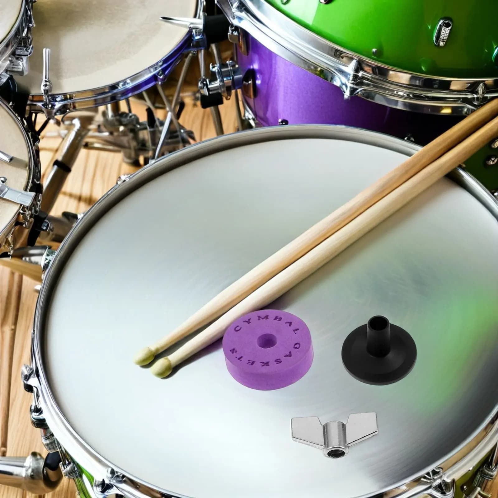 Set di accessori per batteria: Cuscinetti in feltro di ricambio per piatti, antiscivolo e fonoassorbenti, e guaine viola per supporti piatti