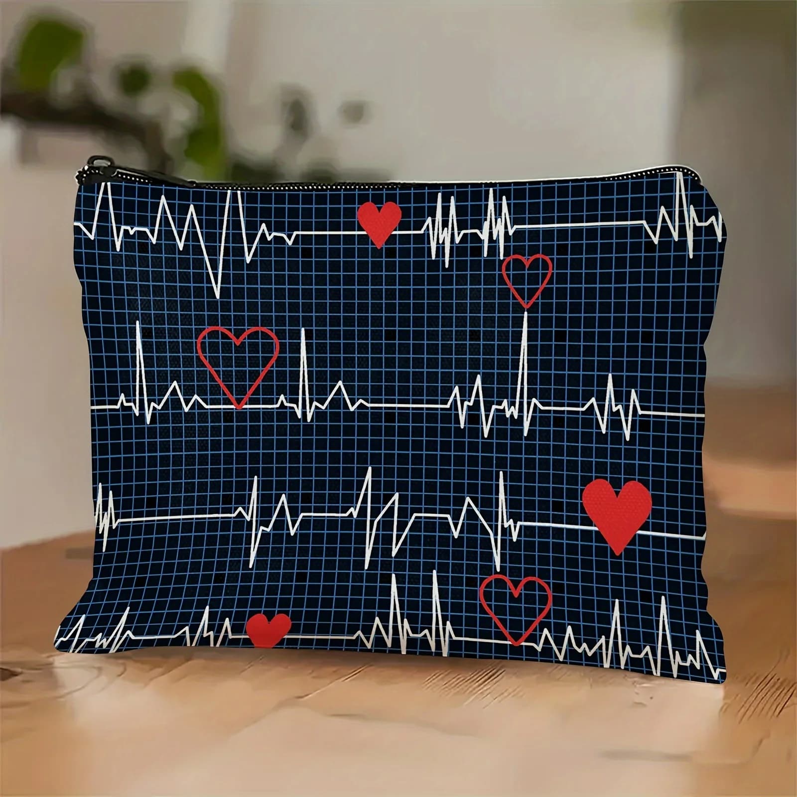 Una borsa per il trucco a tema infermiera e dottore: carina custodia multifunzionale con cerniera per donna, borsa per riporre gioielli