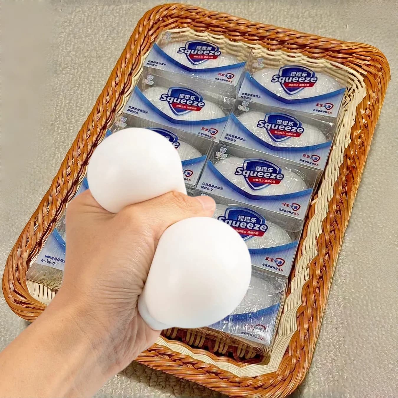 Sfera di Sapone Morbida Antistress Giocattolo Sensoriale Squeezable con Suono Croccante, Blocchi Rotondi Imbottiti, Giocattoli ASMR Antistress per Bambini e Adulti