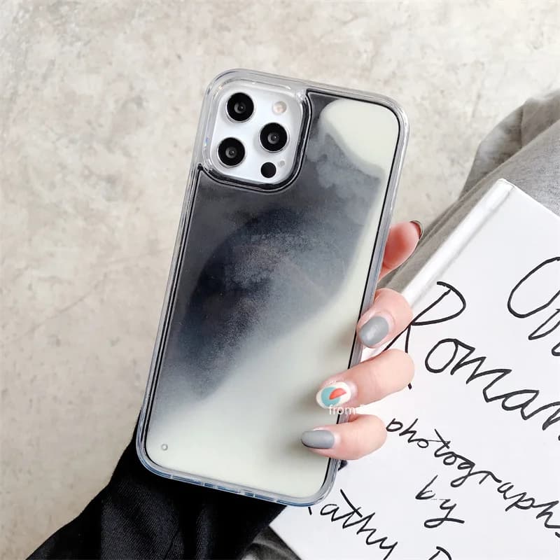 Custodia per telefono sabbie mobili luminose per iPhone 16 15 17 Pro Max Night Glow Gloss Dynamic Sand Liquid Cover posteriore Shell Casco Donna Coque