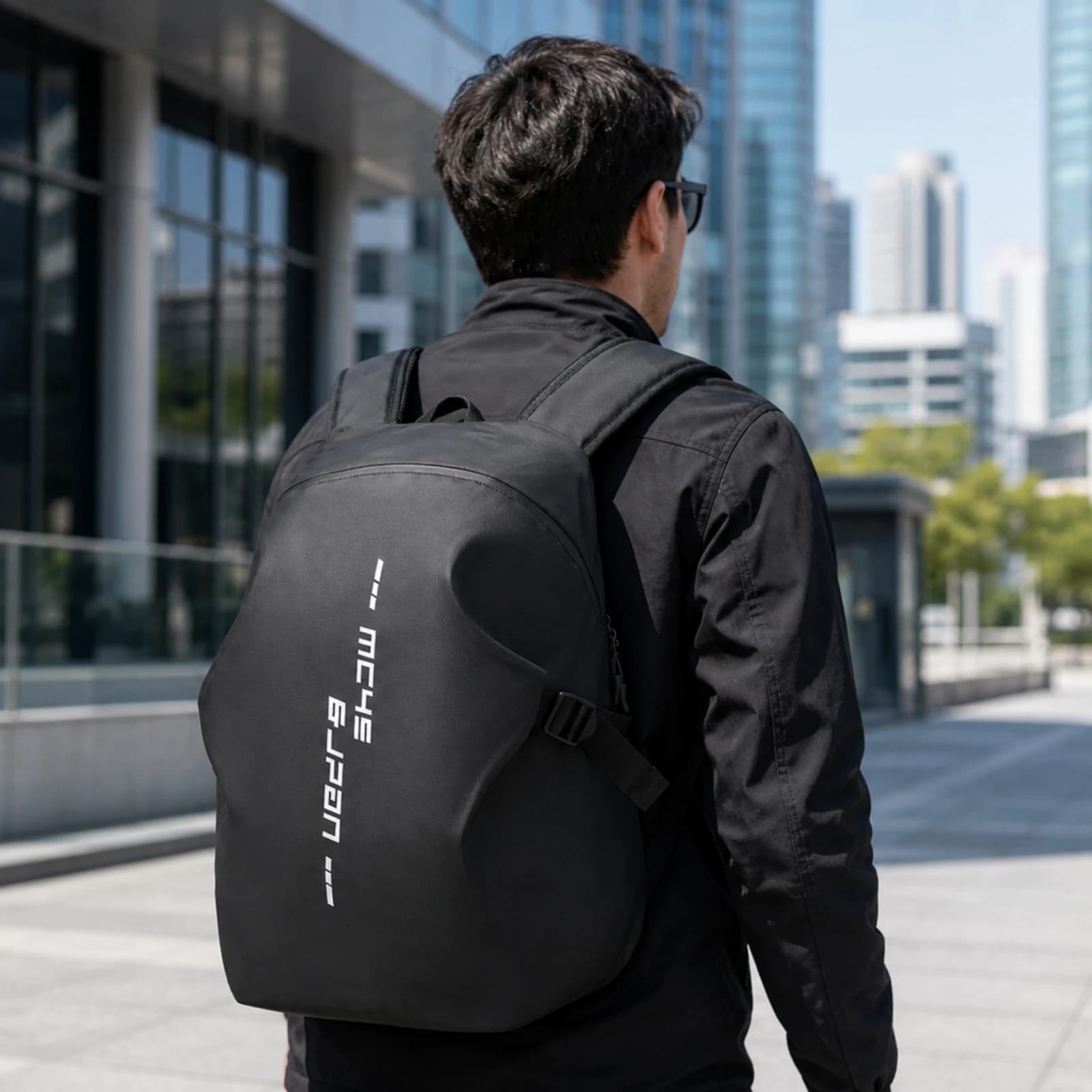 Motorcycle Riding Backpack Padded Motorcycle Backpack Helmet Bag Adjustable for Commuters, Daily Commute