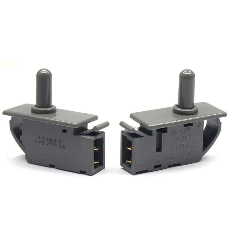 0.5A 1A Refrigerator Spare Parts Door Light Control Normally Closing Push Button Switch
