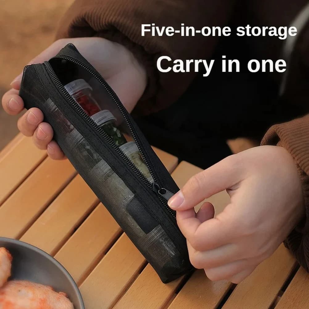 T34C Outdoor Portable Camping Spice Kit Spice Container Bag with 5 Clear Seasoning Bottles Travel Condiment Container Set