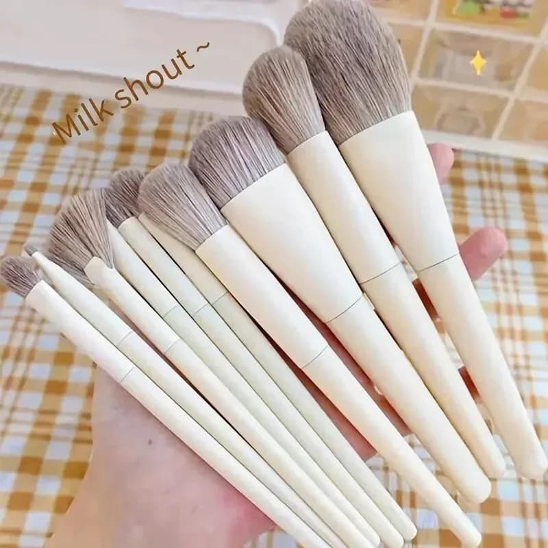 Set di 10 Pennelli per Trucco, Facili da Usare per Fondotinta, Blush, Ombretto, Sopracciglia, Contorno, Labbra e Viso, Strumenti di Bellezza