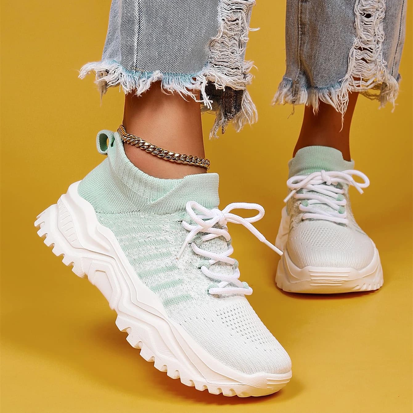 2026 Hot Simple Light Sneakers Shoes Women Loafers Walking Breathable Summer Mesh Slip-On Running Shoes Casual Shoes size 36-44