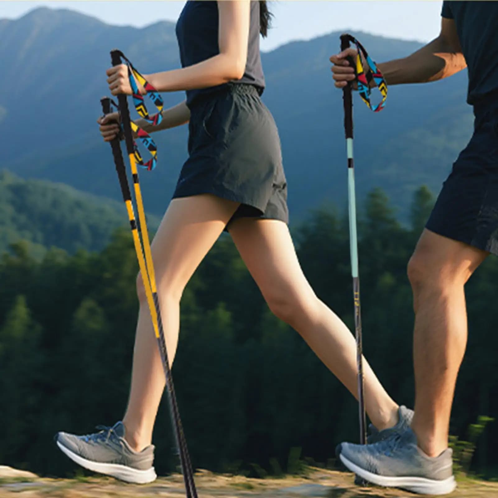 Trekking poles Mountaineering poles Portable fast blocking system Retractable stick for man Woman Climbing Race Backpack