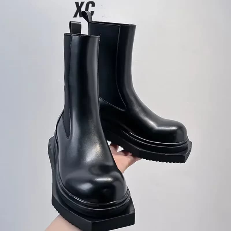 Chelsea ankle boots in women's design leather Boots with platform with thick non-slip sole for men Bike boots style punk Botas Mujer