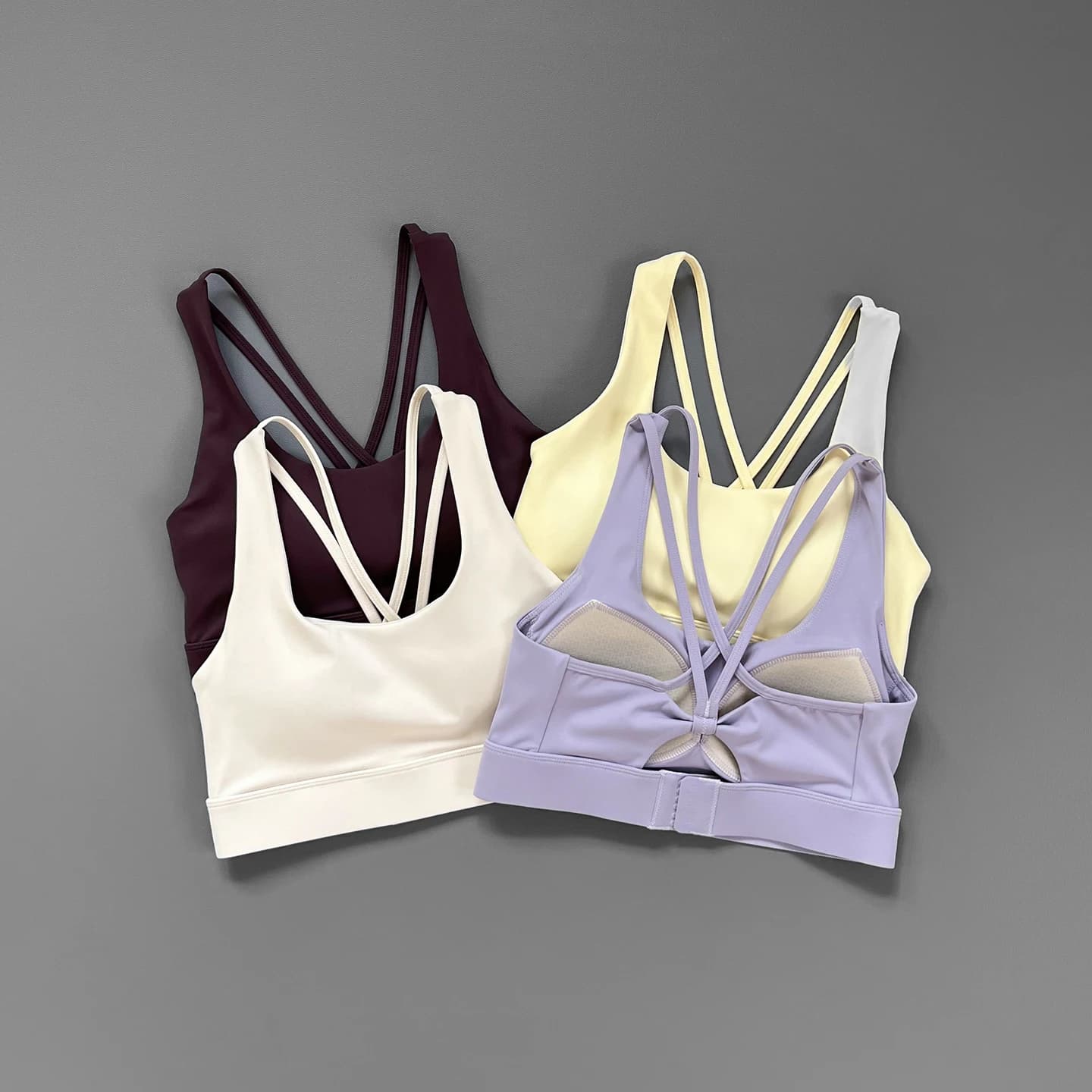 Women High Support Sports Bra Cross Back With Back Hook Fixed Cup Quick Dry Breathable Gym Yoga Workout Crop Top For Running Fit