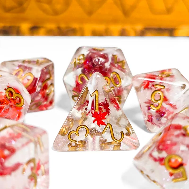 7PCS DND Dadi Resina Trasparente Autunno Foglie d'acero Dadi Poliedrici Per Giochi di ruolo Carta Da Tavolo Gioco Da Tavolo RPG Decorazioni Per La Casa