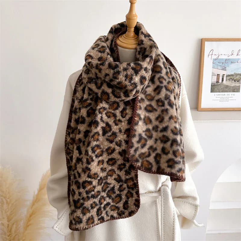 Autumn Winter Leopard Scarf Women Luxury Windproof Warm Cicinnus Pashmina Shawl Blanket Large Wraps Female Poncho Bufanda