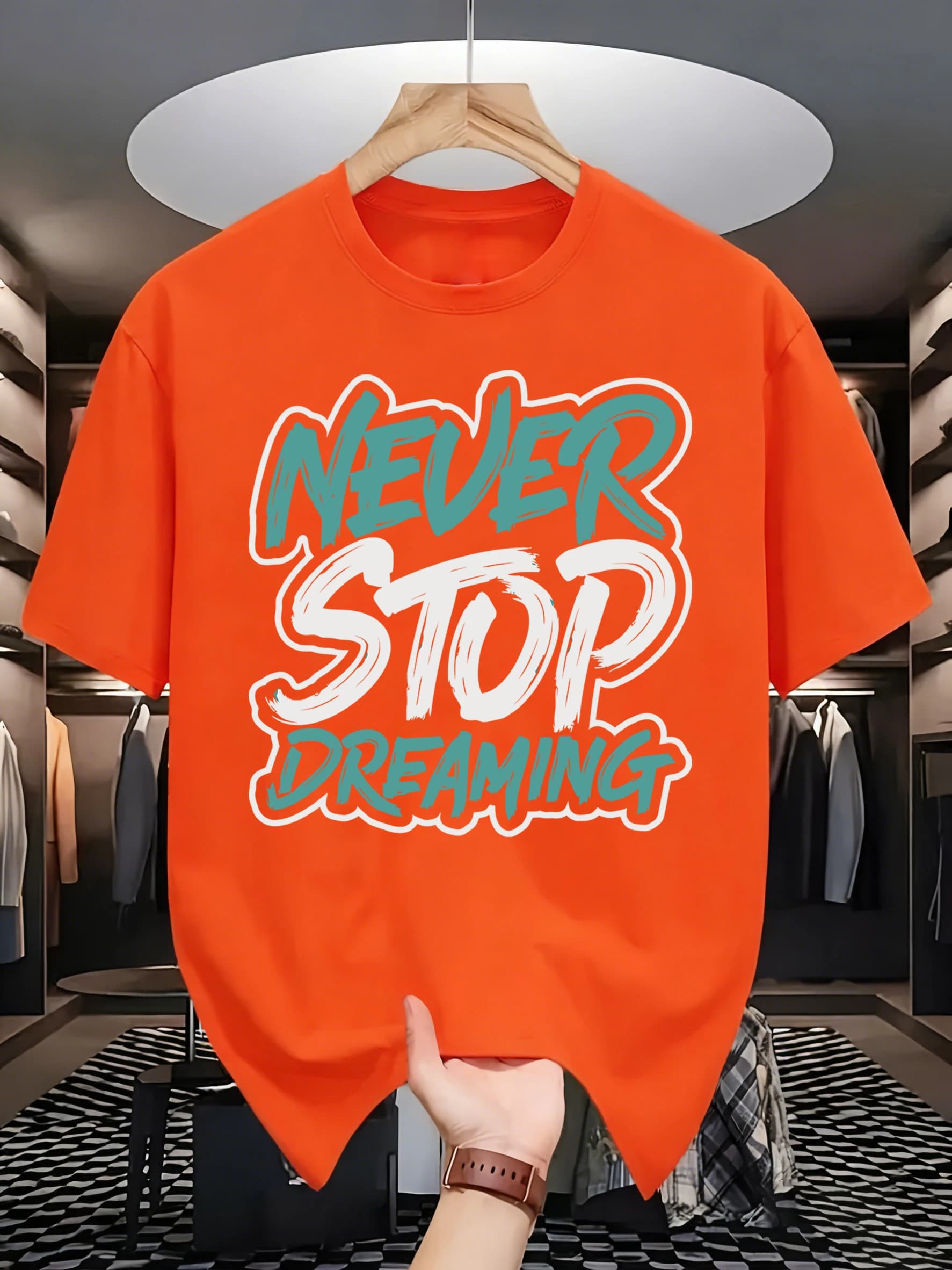 Never Stop Dreaming Art Letter Men Retro T Shirt O-Neck Summer Fashion Tee Casual Loose Clothing Unisex Cotton Sportswear