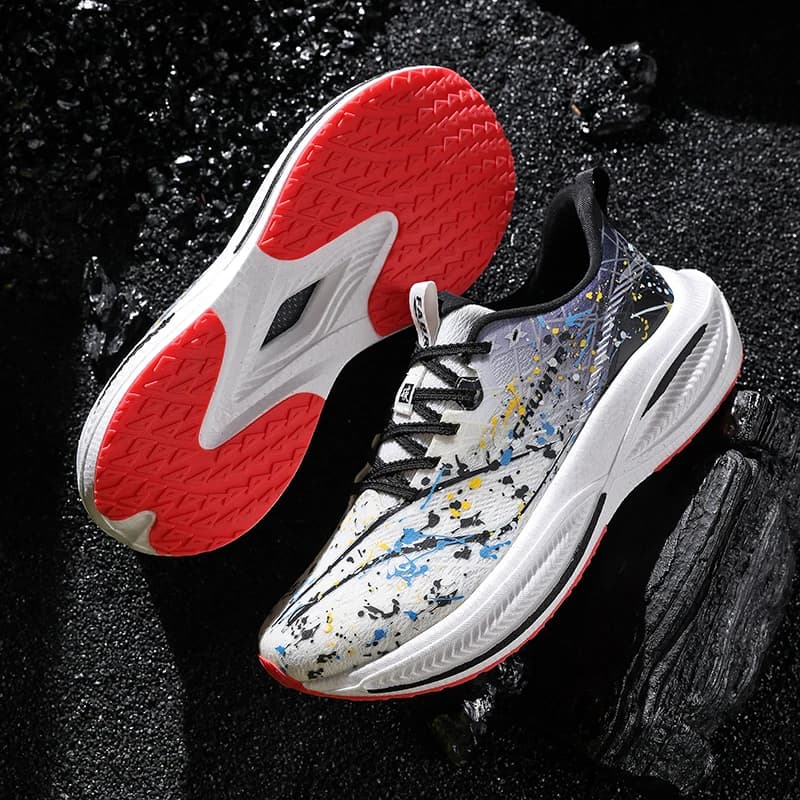 Nuove scarpe da corsa luminose da uomo e da donna, modello popcorn, per gare e competizioni sportive, scarpe da trekking outdoor per uomo e donna