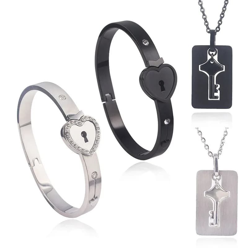 Set di Gioielli con Bracciale e Collana a Cuore Nero, Ciondolo a Forma di Chiave in Acciaio Inossidabile, Regalo di San Valentino per Coppie