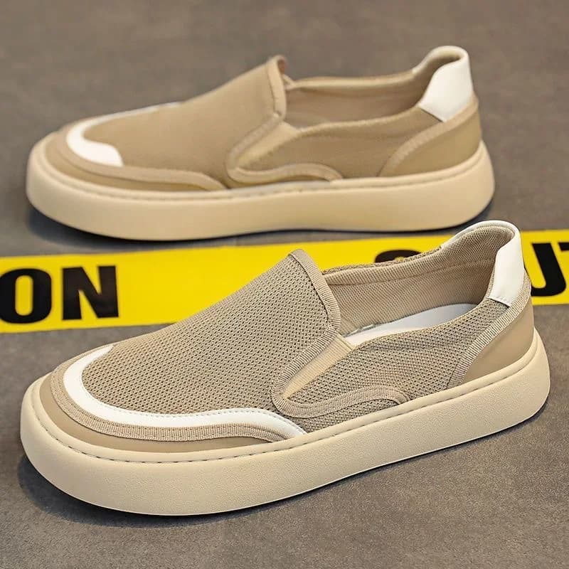 New Men's Summer Canvas Sneakers Lightweight Breathable Low Top Casual Shoes Classic Retro Skate Board Shoes with Soft Insole