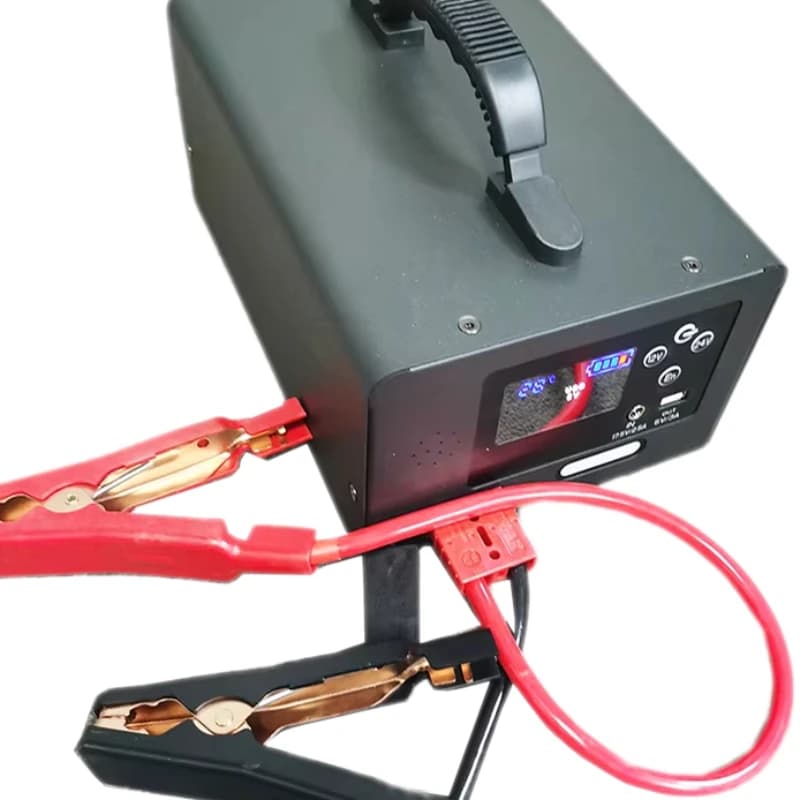 Battery Pack 12v 24v Portable Power Bank Emergency Tool Battery Truck Jump Starter Power Bank Car Jump Start