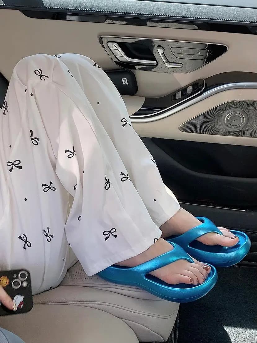 Sandali piatti da donna di alta gamma, freschi e versatili, antiscivolo, deodoranti, estivi, alla moda, infradito coreane